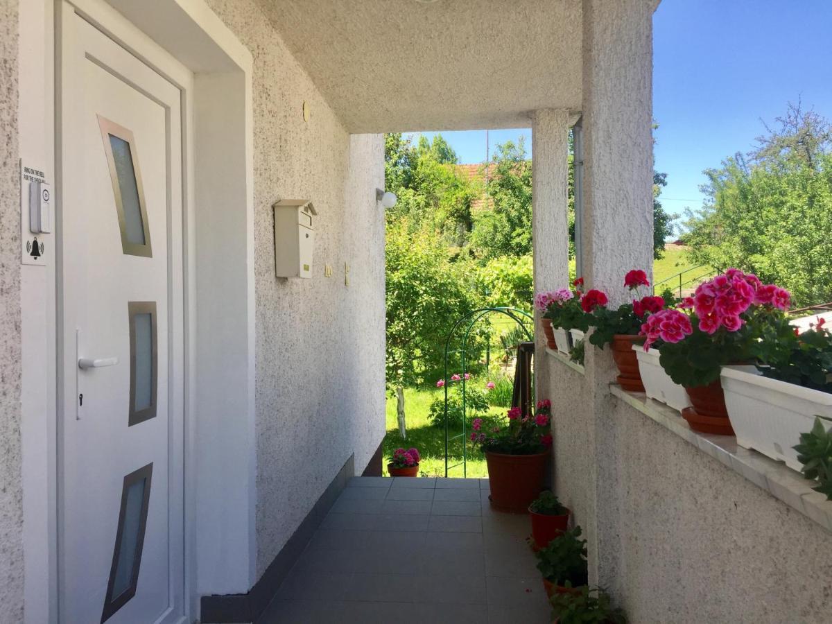 Rooms Garden Slunj Exterior foto
