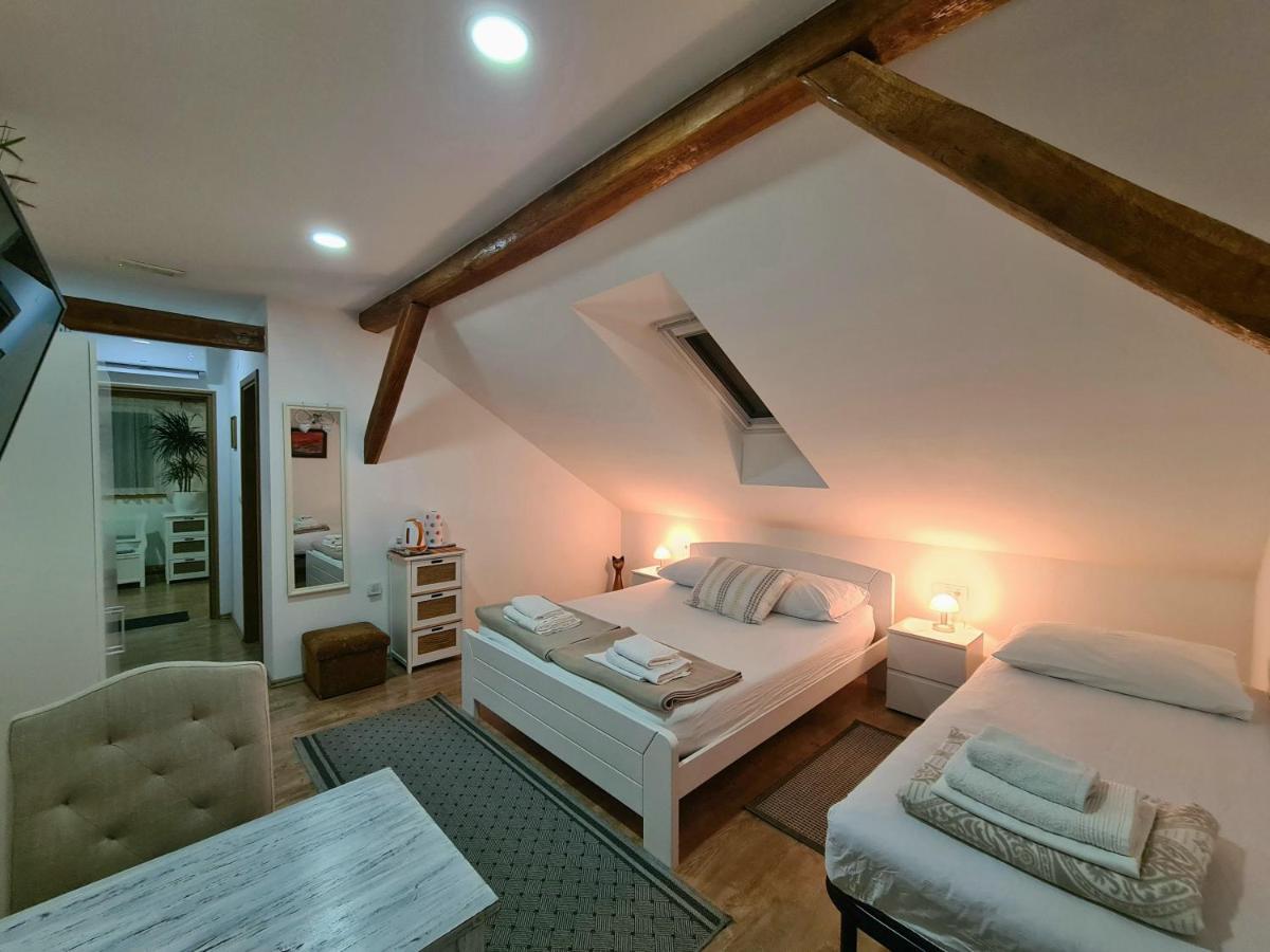Rooms Garden Slunj Exterior foto
