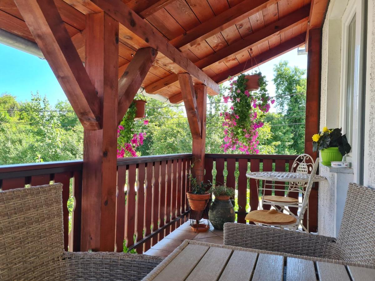 Rooms Garden Slunj Exterior foto
