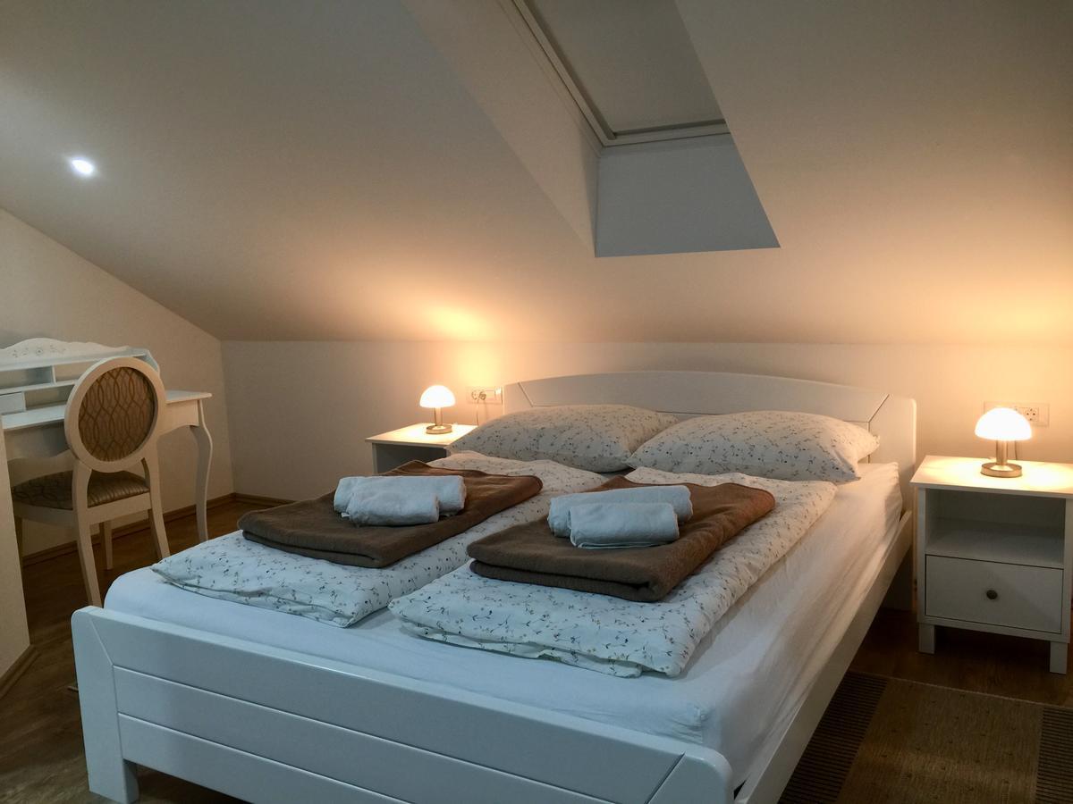Rooms Garden Slunj Exterior foto
