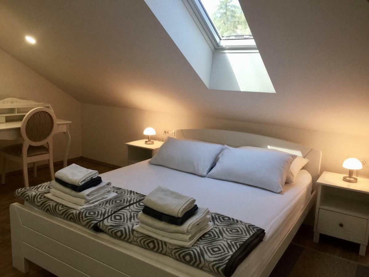 Rooms Garden Slunj Exterior foto